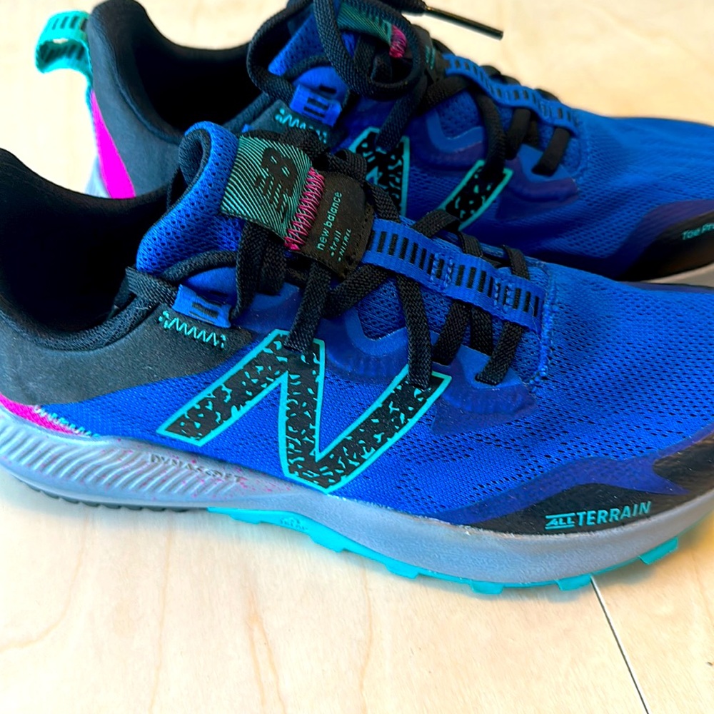 New Balance All Terrain shoes 8.5